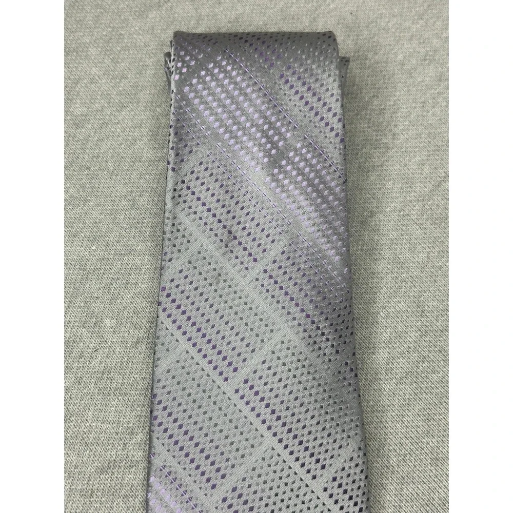 Men's Silk Neck Tie iridescent lavender geometric stain resistant Power Tie